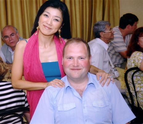 Vår populære programleder er også populær hos damene ute i Europa