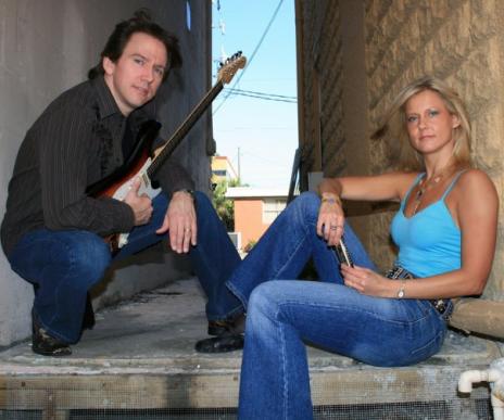 Musikk fra Laila Johnsen/Clint Stewart presenteres i Fredagskveld 11. september